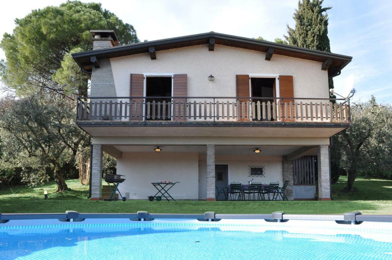 Villa Mira - Pool - View - Aircon Lonato Buitenkant foto